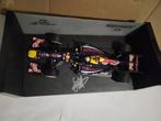 Sebastian Vettel - Voiture miniature à léchelle 1/18