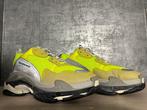 Balenciaga - Triple S - Low-top sneakers - Maat: EU 42, Nieuw