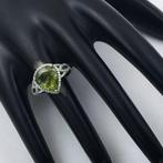 Zonder minimumprijs - Ring Platina - 5.51ct. tw. Saffier -, Nieuw