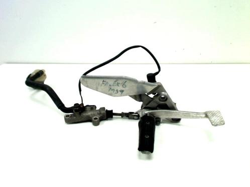 Yamaha FZR 1000 1991-1993 43JU SCHETSPLAAT RECHTS VOOR, Motoren, Onderdelen | Yamaha, Gebruikt, Ophalen of Verzenden