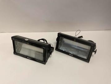 Online veiling: 2 martin Atomic 3000 DMX beschikbaar voor biedingen