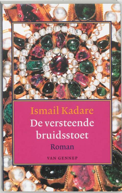 De versteende bruidsstoet 9789055152544 I. Kadare, Boeken, Romans, Gelezen, Verzenden