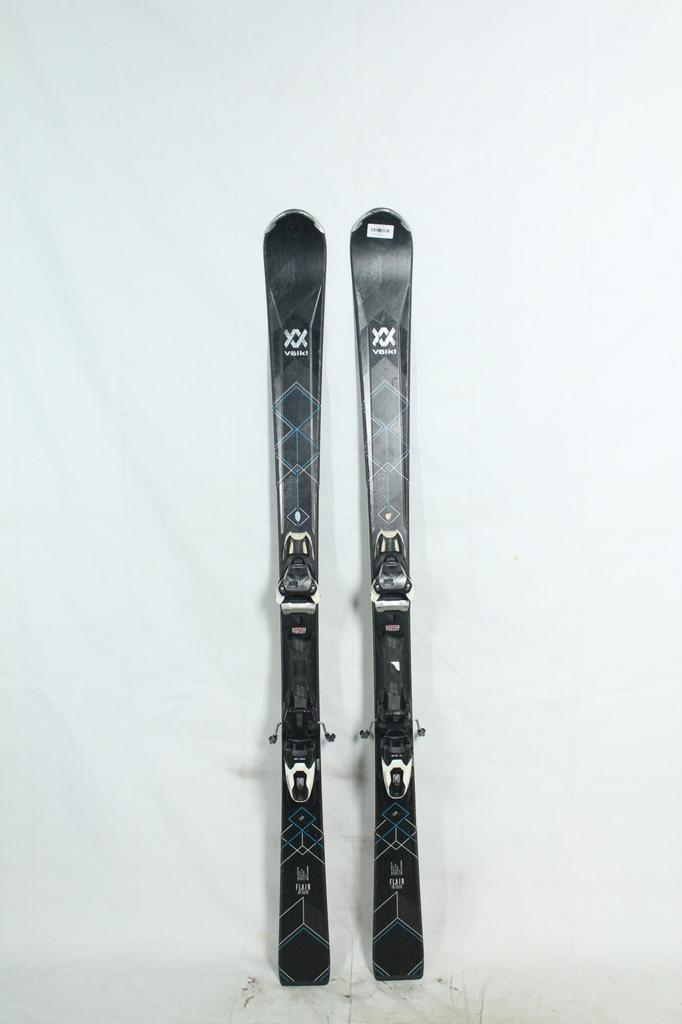 Refurbished - Ski - Volkl Flair elite - 154, Sport en Fitness, Skiën en Langlaufen, Ski, 140 tot 160 cm, Gebruikt, Overige merken