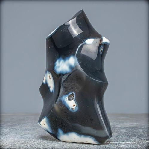 Zeldzame natuurlijke agaat Orca Vlam- 830.82 g, Verzamelen, Mineralen en Fossielen