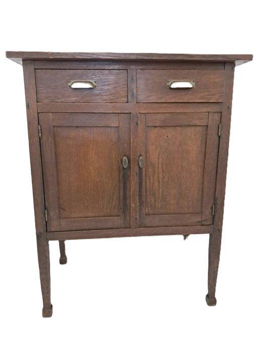 Kast - Eik, Antiek en Kunst, Curiosa en Brocante