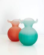 Ribes Atelier - Mariana Iskra - Vaas - Glas - Twee vazen, Antiek en Kunst