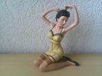 Figurine - DAME IN LINGERIE - Polystone