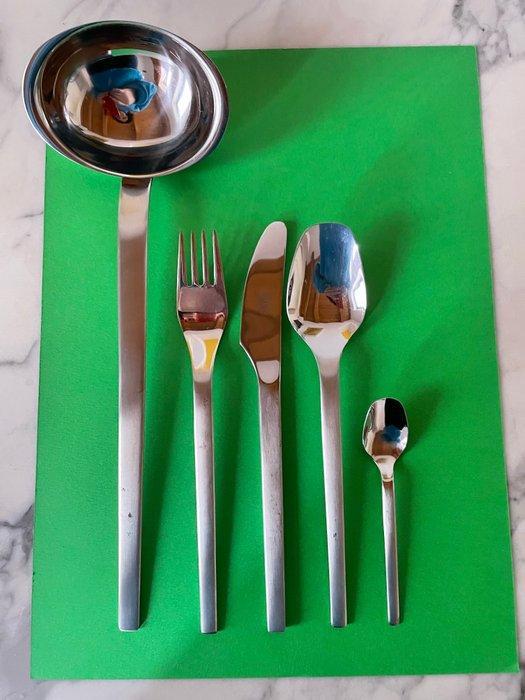 Inoxbeck - Bestekset voor 6 personen (25) - Staal, Antiek en Kunst, Antiek | Meubels | Tafels