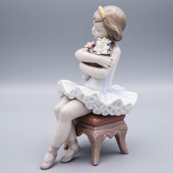 Lladró - Beeldje - Primera función - Porselein, Antiek en Kunst, Antiek | Glaswerk en Kristal