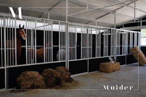 Groepshuisvesting paarden en veulens | Voerhekken | Voorraad, Animaux & Accessoires, Box & Pâturages, Accessoires