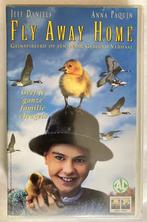 FLY AWAY HOME (VHS), Cd's en Dvd's, Gebruikt