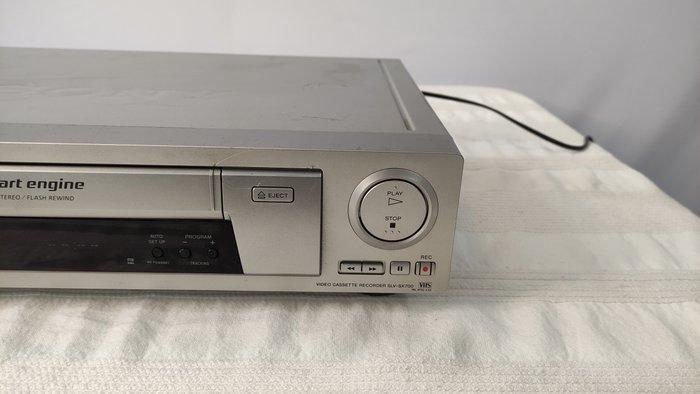Sony - Sony SLV-SX700 Cassetterecorder-speler, Verzamelen, Foto-apparatuur en Filmapparatuur