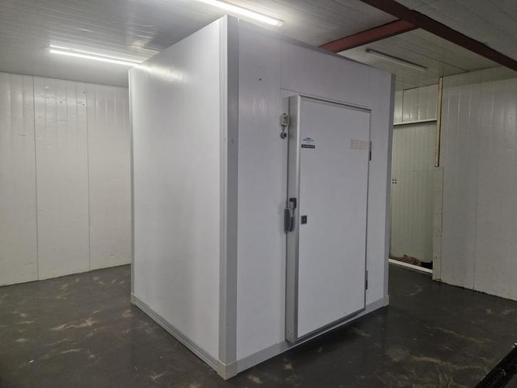 Vriescel 218 x 178 x 259 cm, Zakelijke goederen, Horeca | Keukenapparatuur, Gebruikt, Koelen en Vriezen