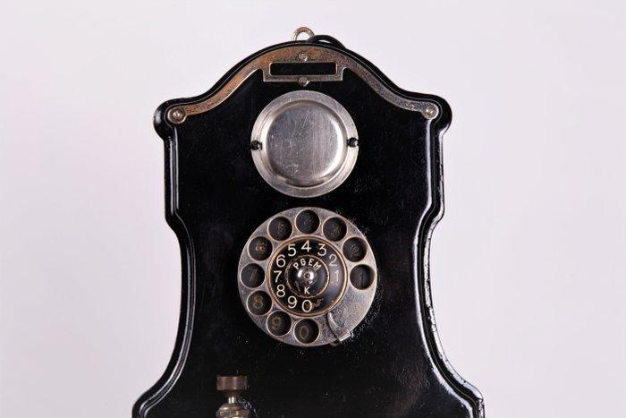 Ericsson - Analoge telefoon - PGEM - Staal, Chroom, Bakeliet, Antiek en Kunst, Kunst | Designobjecten