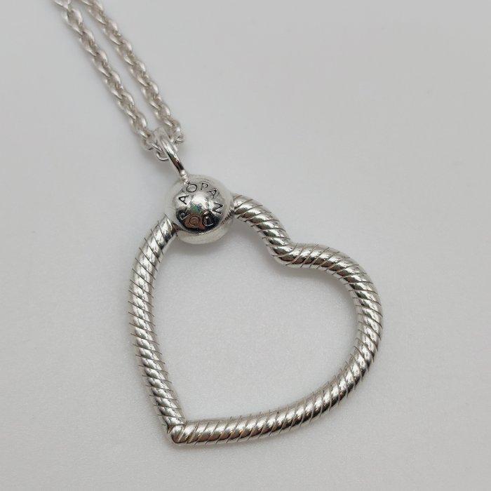 Sans prix de réserve - Pandora - Collier avec pendentif, Handtassen en Accessoires, Antieke sieraden
