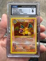 Pokémon - 1 Graded card - Dracaufeu 4/102 Foil, Holo,, Hobby en Vrije tijd, Nieuw