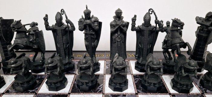 The Noble Collection - Schaakspel - Harry Potter - Hars, Verzamelen, Film en Tv