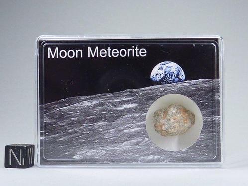 Météorite lunaire Fragment de Bechar 003 non coupé - 3.82 g, Verzamelen, Mineralen en Fossielen