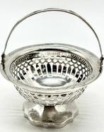 No Reserve-19e Eeuwse zilveren Bonbon/Wolmand met hengsel -, Antiek en Kunst, Antiek | Zilver en Goud