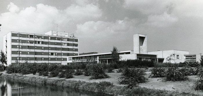 Bossche School lessenaar - Jan de Jong - Standaard - naald-, Antiek en Kunst, Antiek | Meubels | Stoelen en Sofa's