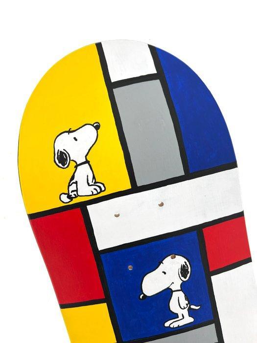 PAAPI (1986) - Snoopy x Mondriaan Skatedeck, Antiek en Kunst, Kunst | Designobjecten