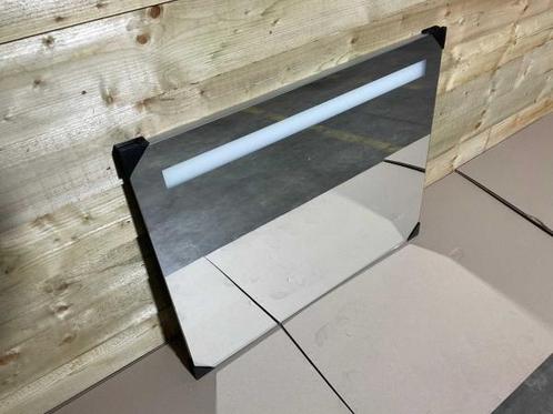 Veiling - Beaux spiegel 100x80cm m/sensor en verlichting, Huis en Inrichting, Woonaccessoires | Spiegels