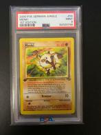 Pokémon - 3 Graded card - Mankey, Gloom, Bellsprout First, Hobby en Vrije tijd, Verzamelkaartspellen | Pokémon, Nieuw