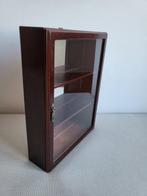 Vitrine murale en bois et verre – 2 étagères – - Vitrine -, Huis en Inrichting, Nieuw