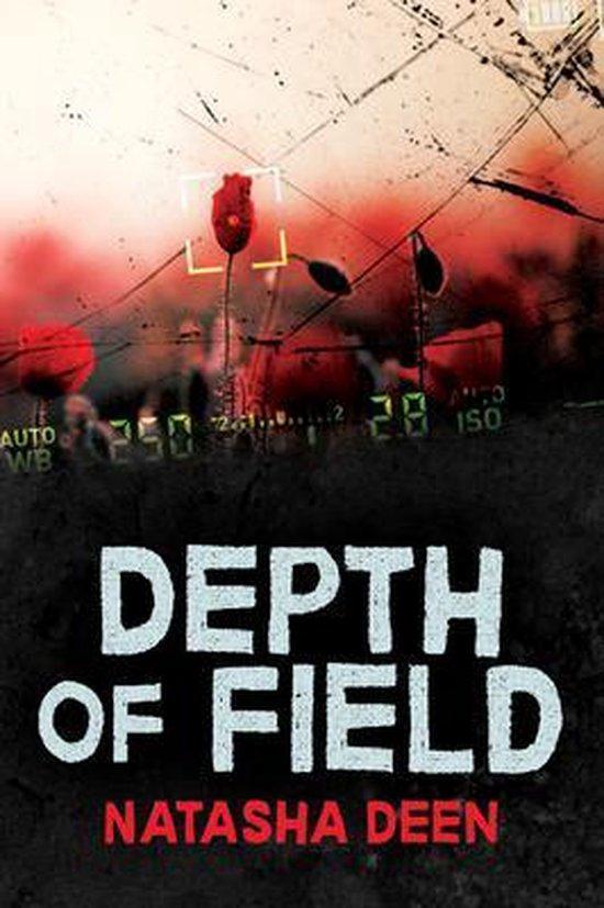 Orca Soundings- Depth of Field (Orca Currents) 9781459832206, Boeken, Taal | Engels, Zo goed als nieuw, Verzenden