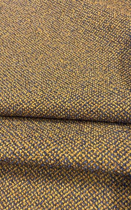 Zacht geweven mengeling van wol in mosterdgeel en, Antiek en Kunst, Antiek | Tapijten, Tafelkleden en Textiel