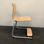 complete set 6 stuks Woodmark schoolstoelen met voetenplank,, Huis en Inrichting, Gebruikt, Hout, Vijf, Zes of meer stoelen