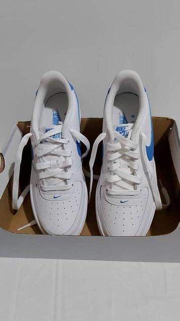 Nike - Baskets basses - Taille : EU 38 beschikbaar voor biedingen