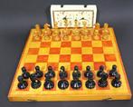 Schaakspel - Valdai Russland UdSSR 40x40cm + Schachuhr