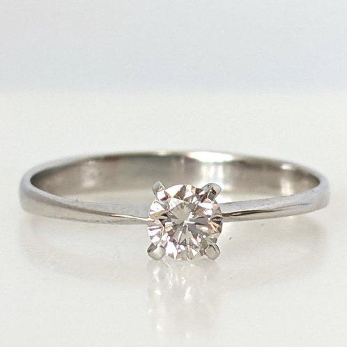 Zonder Minimumprijs - Ring - 18 karaat Witgoud -  0.27ct., Handtassen en Accessoires, Ringen