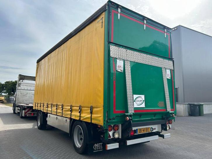 Veiling: Schuifzeilaanhanger Zwalve, Auto's, Vrachtwagens, Ophalen