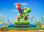 Super Mario Statue Mario & Yoshi 48 cm, Ophalen of Verzenden, Nieuw