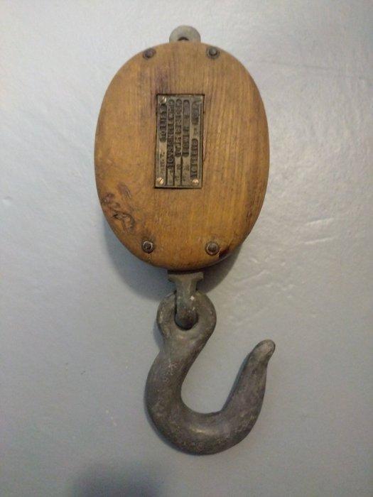 Maritieme objecten - Katrollen, takel van hout en metaal-, Antiek en Kunst, Curiosa en Brocante