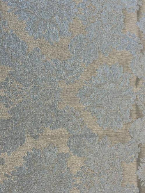 Elegance in Poederblauw: de Koninklijke Damast die de, Antiek en Kunst, Antiek | Tapijten, Tafelkleden en Textiel