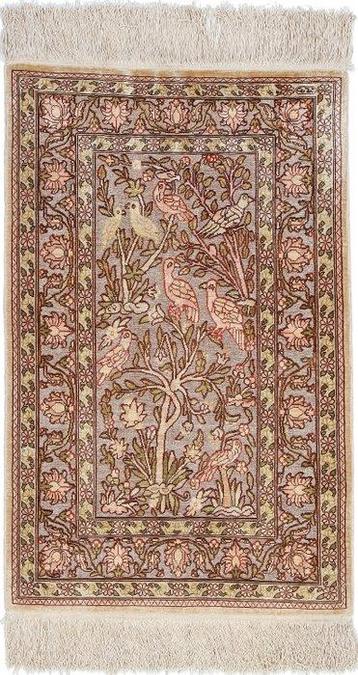 Silk Hereke Signed Carpet with Metal (Souf) - Pure luxe