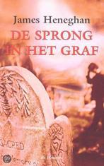 Sprong In Het Graf 9789026118623 J. Heneghan, Boeken, Verzenden, Gelezen, J. Heneghan