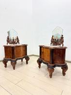 Nachtkastje (2) - Hout, Marmer, Antiek en Kunst