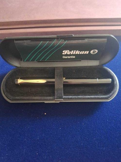 M200 - OB nib - Zonder Minimumprijs - Vulpen, Verzamelen, Pennenverzamelingen