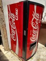 Distributeur automatique - Coca-Cola