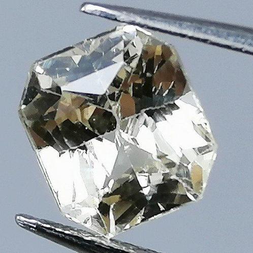 Saffier  - 1.76 ct - Instituto Gemólogico Español (IGE), Handtassen en Accessoires, Edelstenen