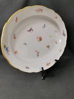 Meissen - Fiori sparsi - Piatto da portata gigante L.49cm -, Antiek en Kunst, Antiek | Glaswerk en Kristal