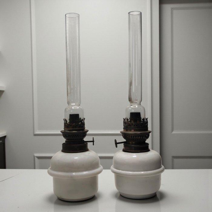 Olielamp - Keramiek, Glas, Messing, Antiek en Kunst, Antiek | Overige Antiek