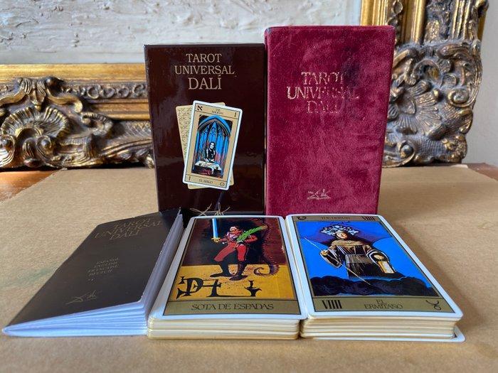 Salvador Dalí - Tarot Universal Dalí - 1984, Antiek en Kunst, Antiek | Boeken en Manuscripten
