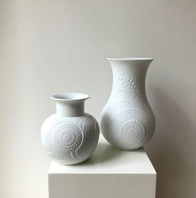 Kaiser - Manfred Frey - Vaas (2) - 600/24 & 343 - Biscuit, Antiek en Kunst, Curiosa en Brocante