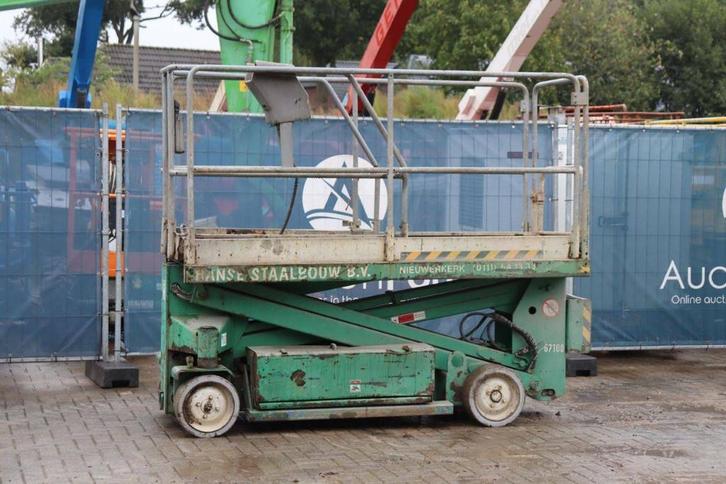 Veiling: Schaarlift UpRight SL20 Elektrisch 8.1m 2000, Zakelijke goederen, Machines en Bouw | Liften, Steigers en Ladders, Ophalen