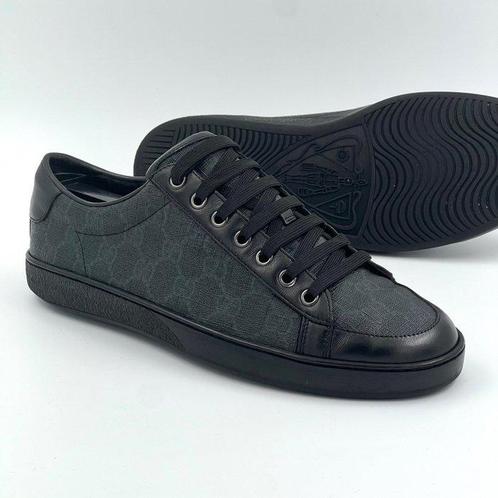 Louis Vuitton - Sneakers - Maat: Schoenen / EU 41,5, - Catawiki